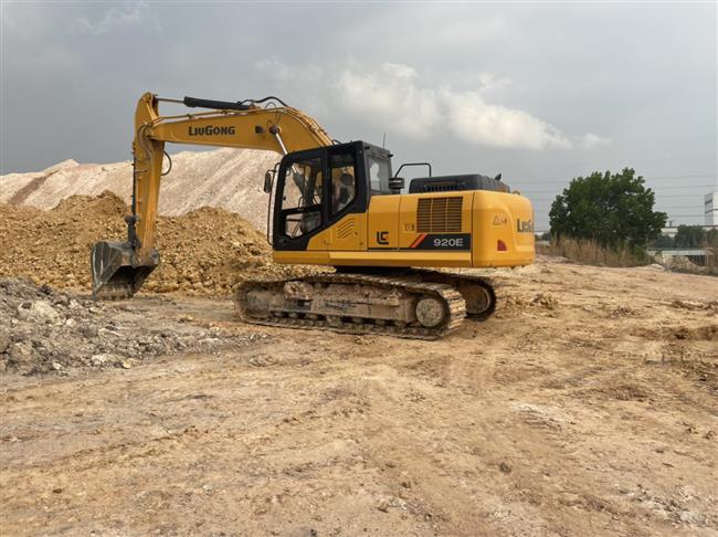 LiuGong CLG920E